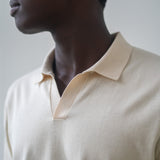 Donce de la Sense 100% cotton pique short-sleeved shirt, offering breathability and comfort for warmer months.