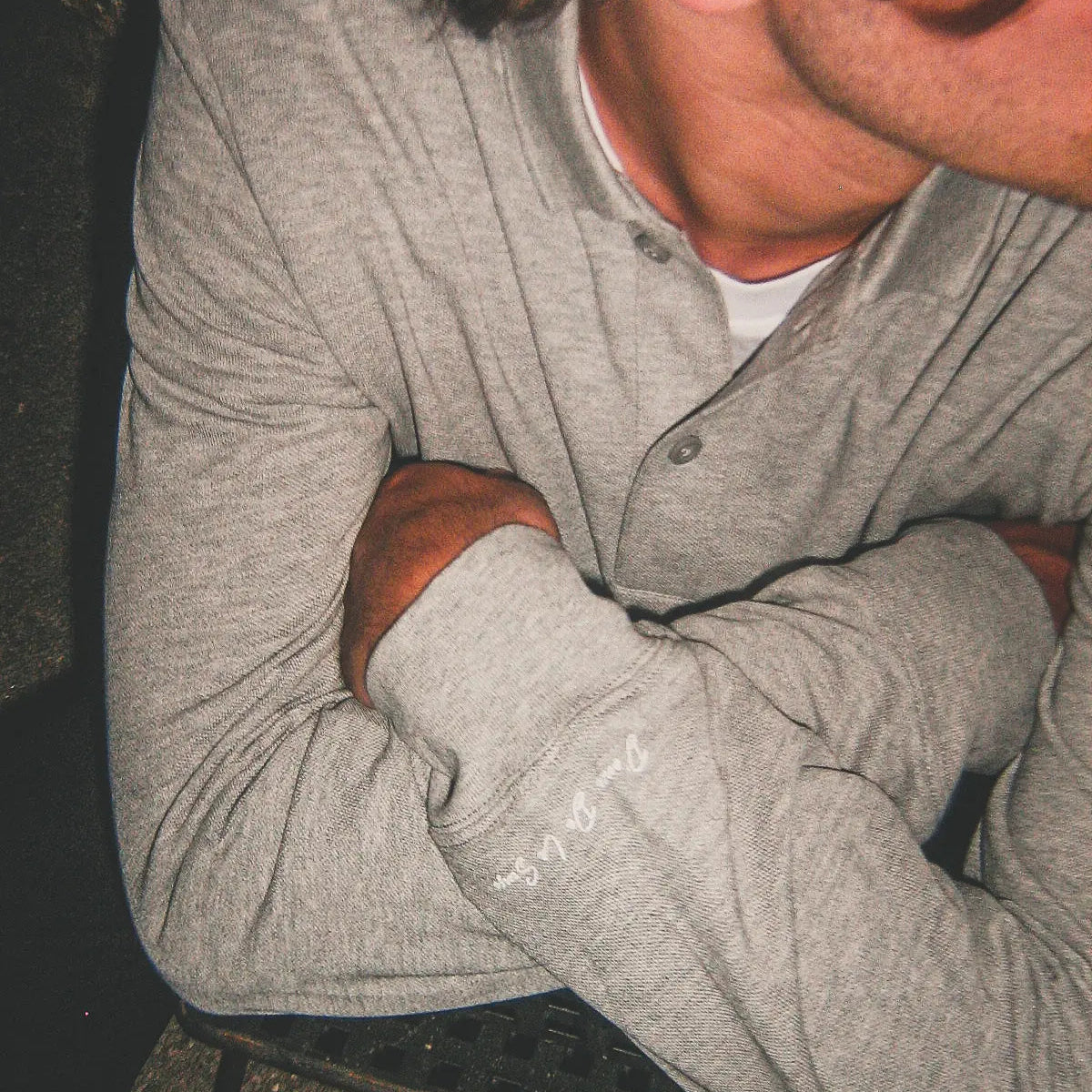 Experience everyday luxury with the Donce de la Sense Polo Long Sleeve, made from 100% organic cotton for a soft, breathable feel.
